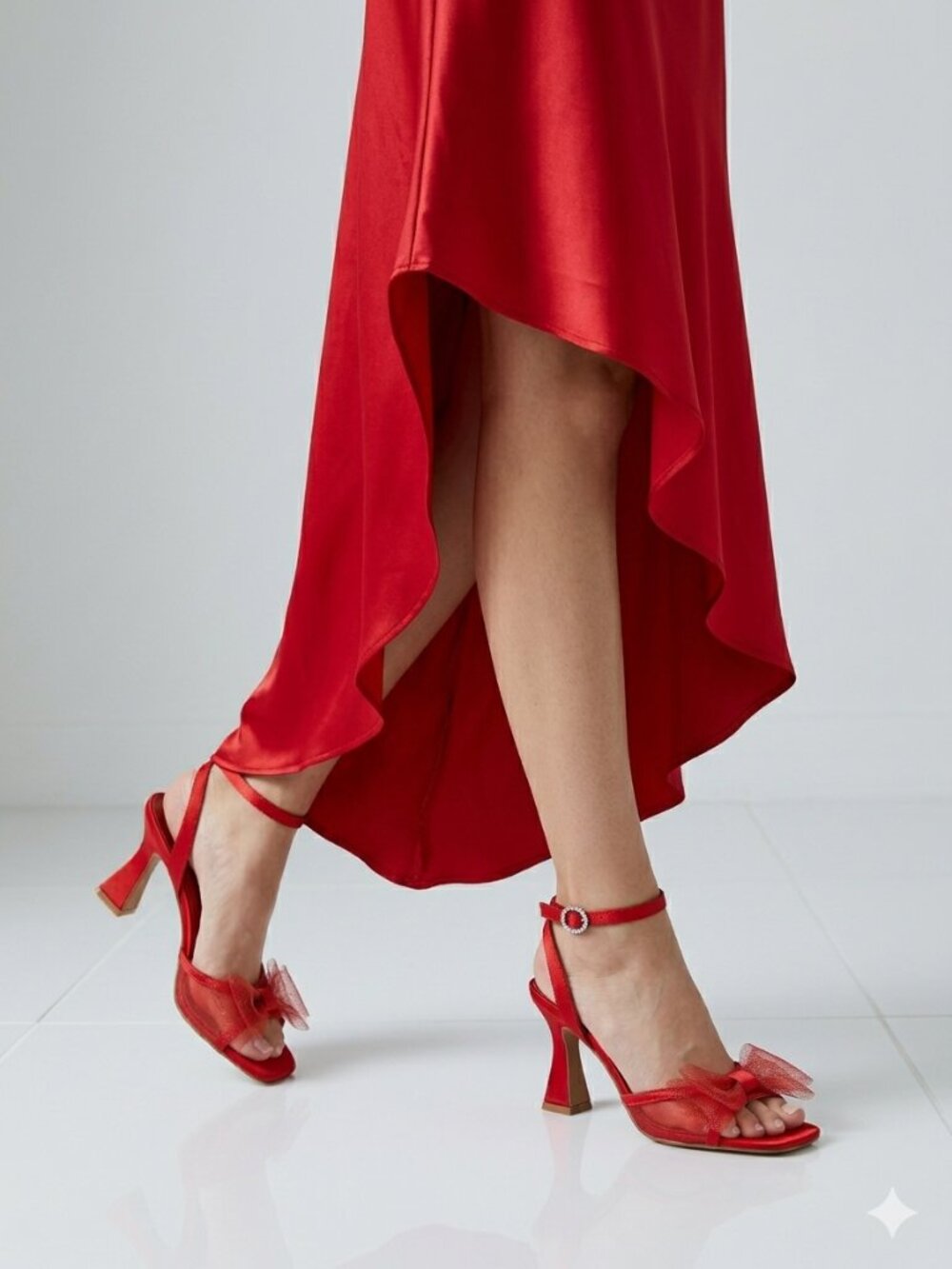 NWOT BCBGeneration Raffi Red Satin & Mesh Bow Sandals Heels Size 6.5M